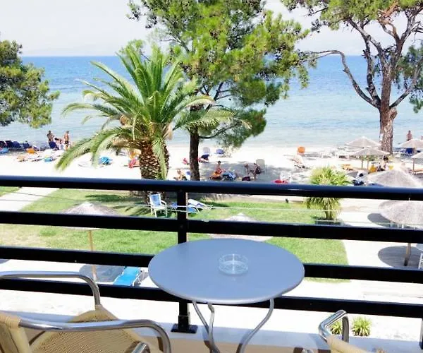 Отель Rachoni *